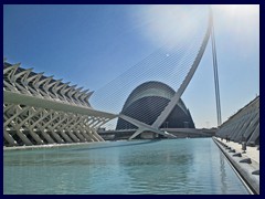 City of Arts and Sciences 041 - El Pont de l'Assut de l'Or, Prince Philip Science Museum and L'Agora.